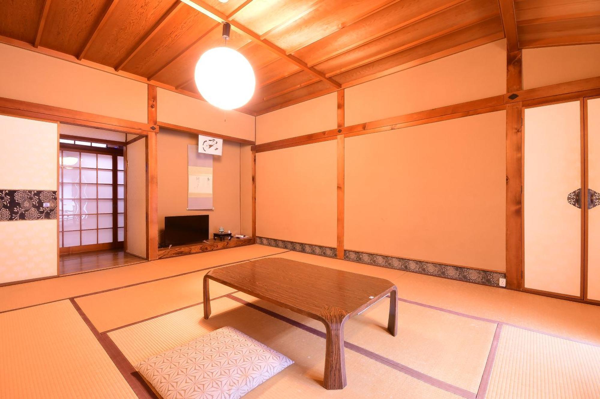Koyasan Shukubo Yochiin Hotel Bagian luar foto
