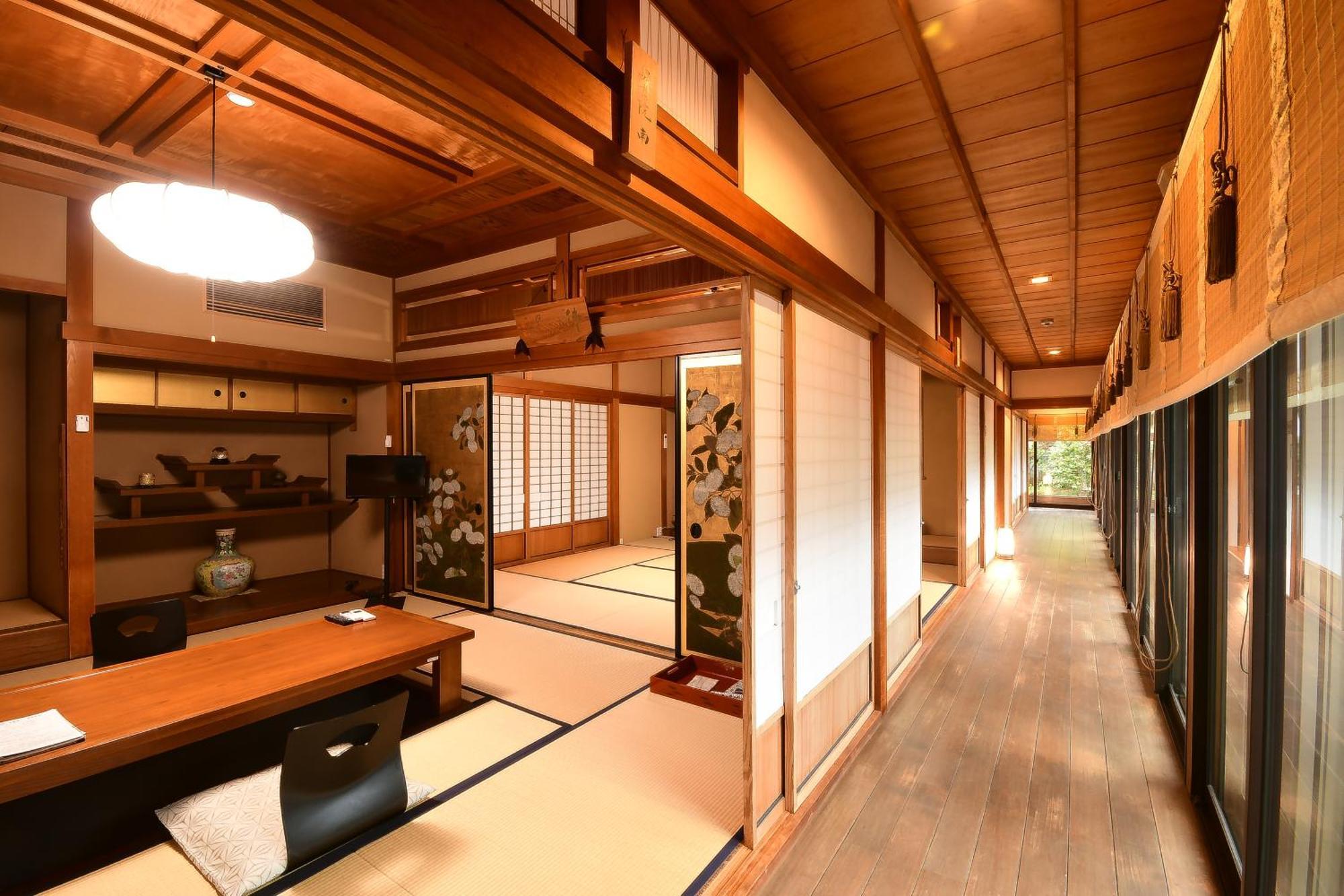Koyasan Shukubo Yochiin Hotel Bagian luar foto
