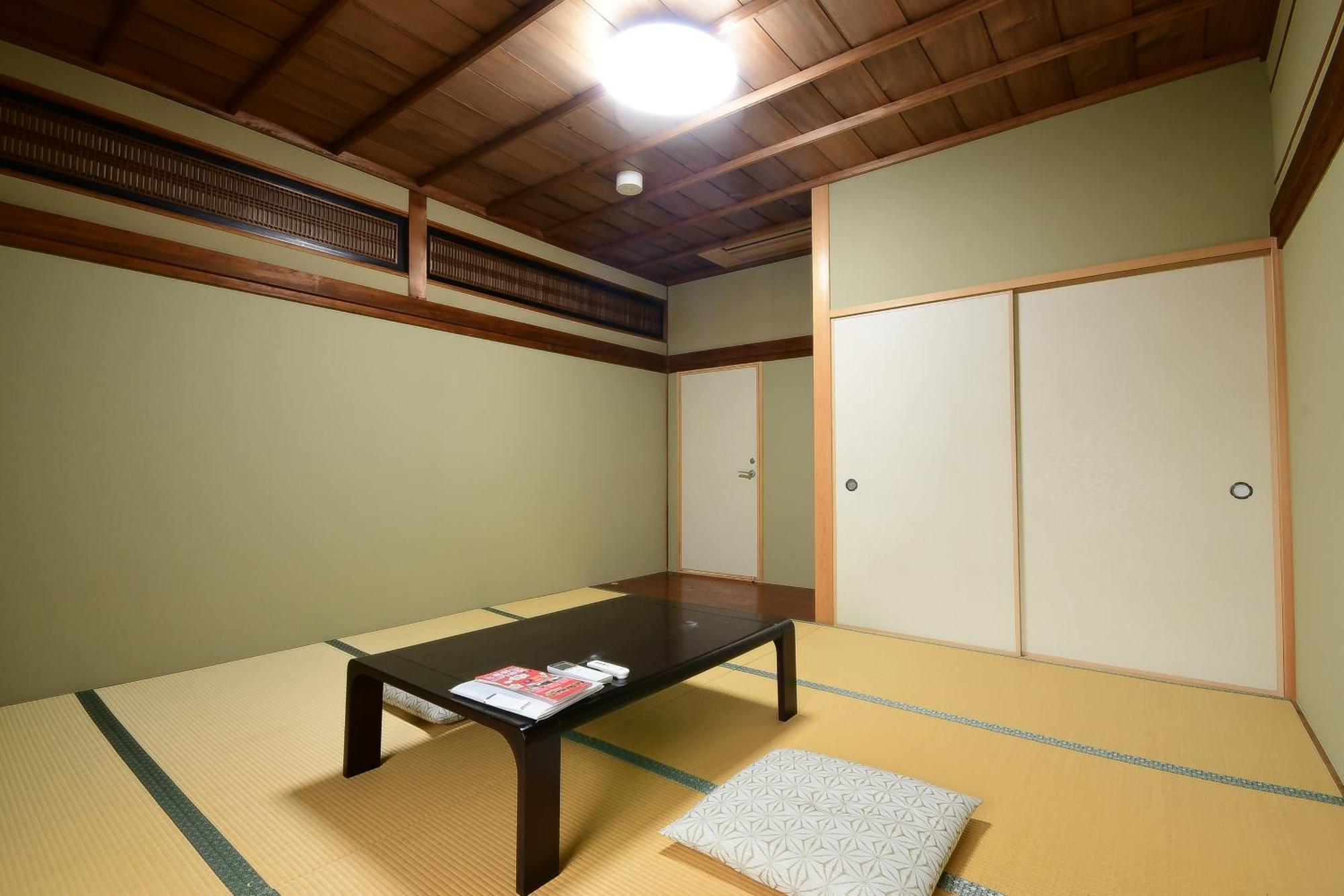 Koyasan Shukubo Yochiin Hotel Bagian luar foto
