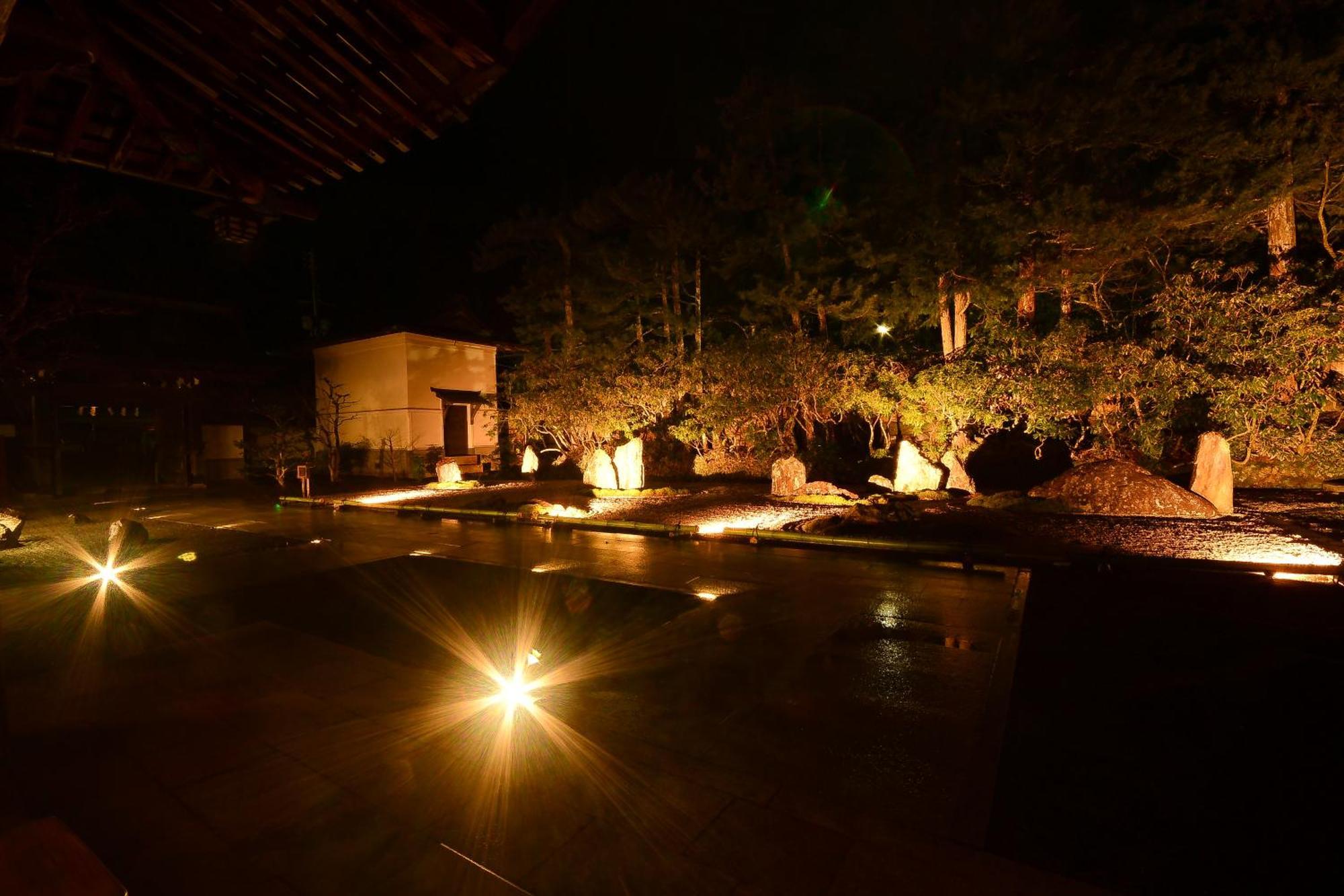 Koyasan Shukubo Yochiin Hotel Bagian luar foto