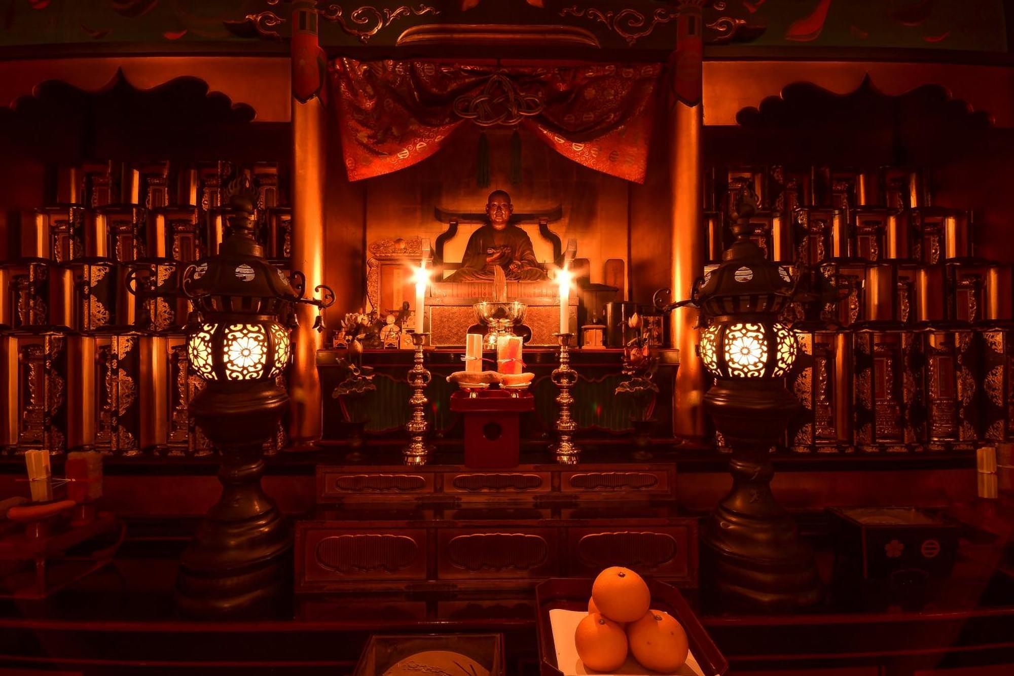 Koyasan Shukubo Yochiin Hotel Bagian luar foto