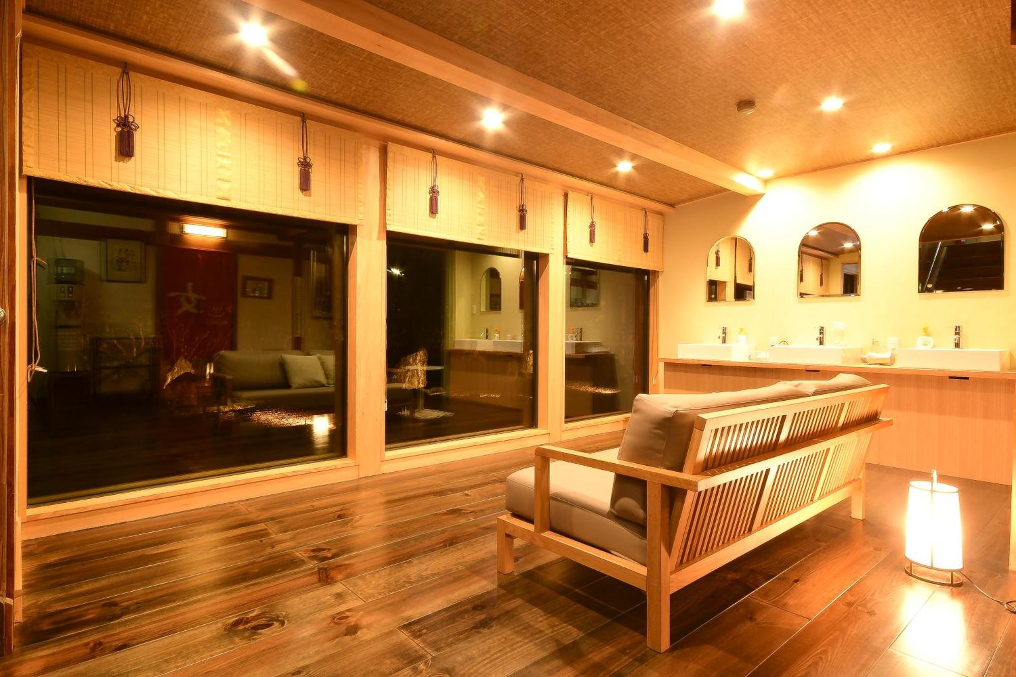 Koyasan Shukubo Yochiin Hotel Bagian luar foto