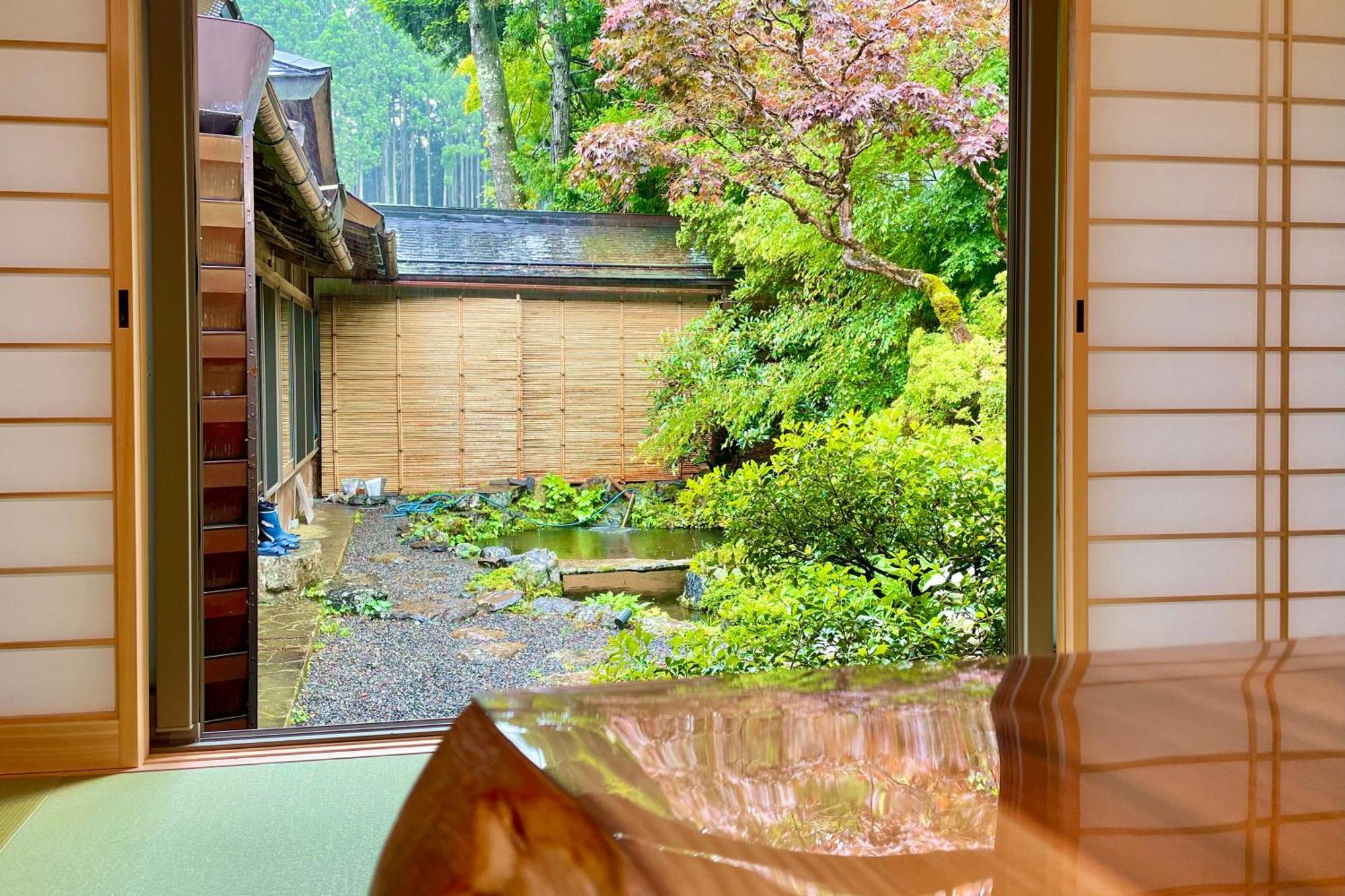 Koyasan Shukubo Yochiin Hotel Bagian luar foto