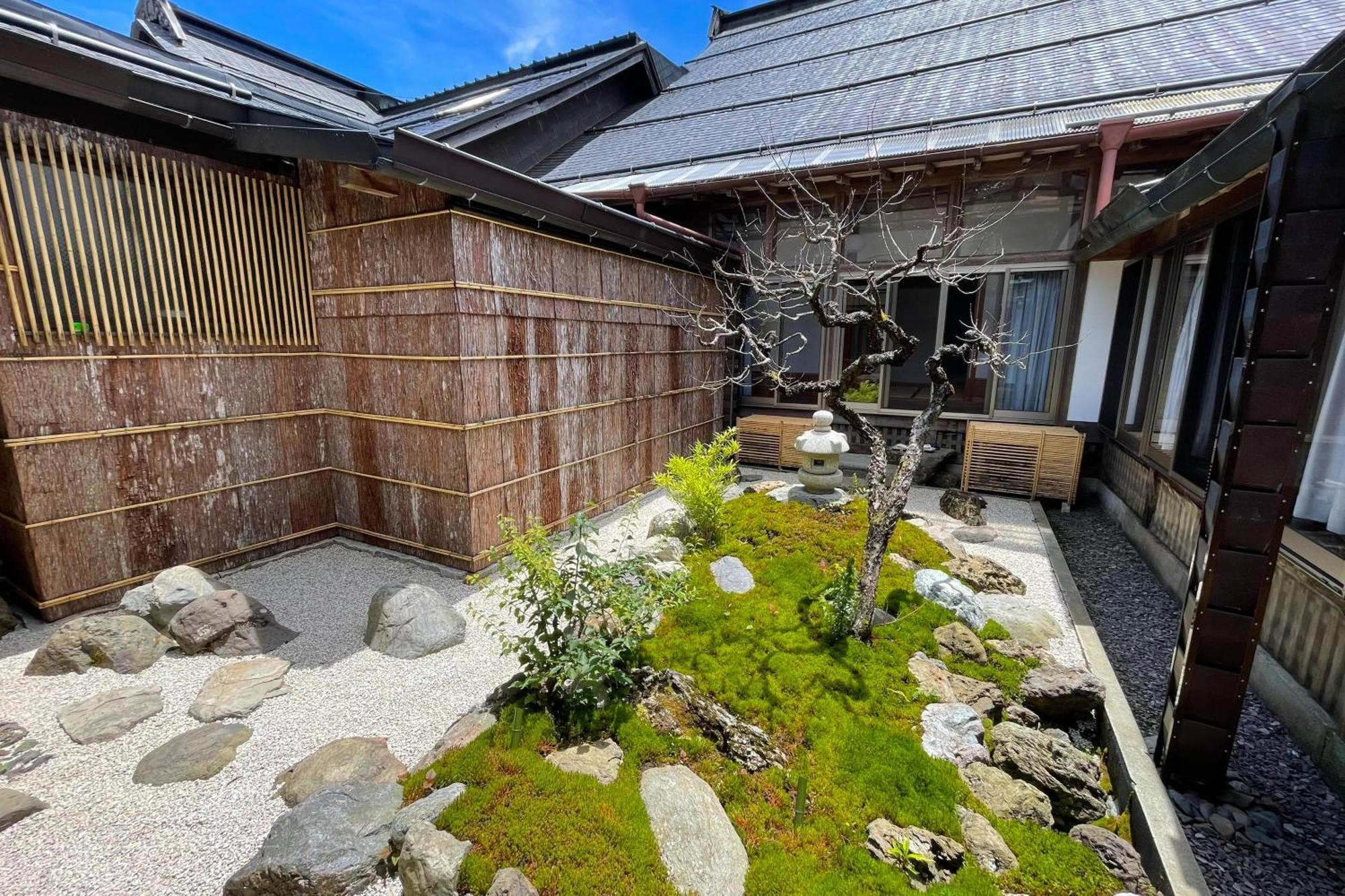Koyasan Shukubo Yochiin Hotel Bagian luar foto